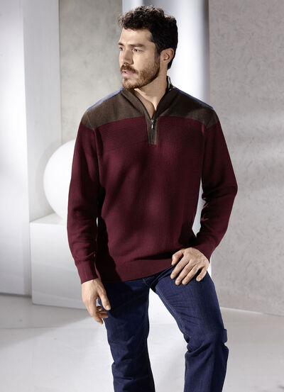 Ståkragetröja med blandad textur 