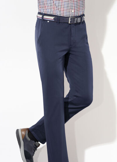 "Brühl"-byxor med skärp i 3 färger 