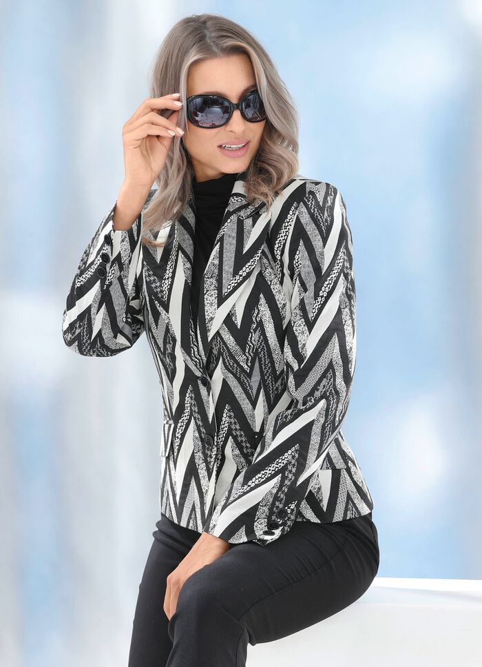 kort kavaj med extravagant design 