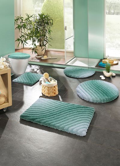 Barfu&szlig;weiche badgarnitur med latexbelagd baksida 