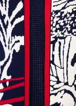 Finstickad tr&ouml;ja 