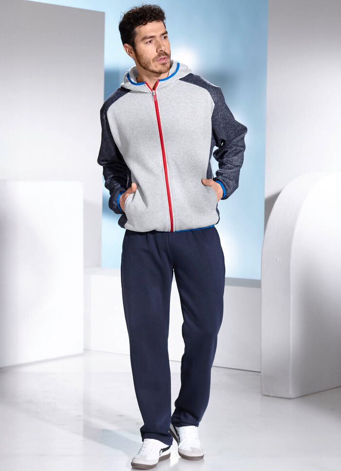 fritidsdr&auml;kt med huva 