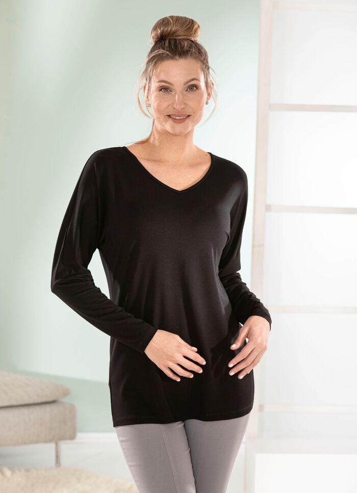 Skjorta med l&aring;nga fladdermus&auml;rmar 