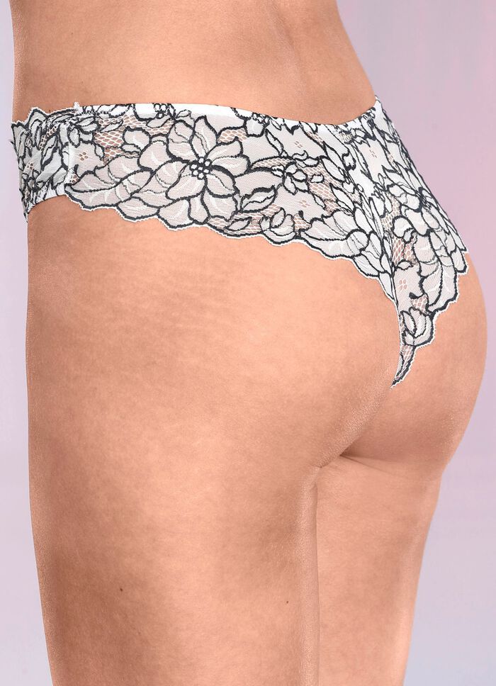 Trepack trosor av elastisk spets 