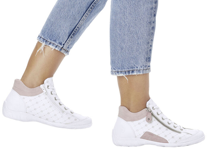 Remonte-sko med sn&ouml;rning gjord av tryckt och skimrande metalliskt syntetmaterial VIT-PUDERROSA