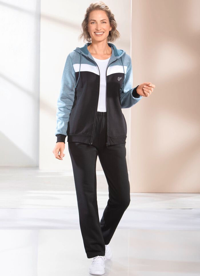 Fritidsdr&auml;kt med huva 