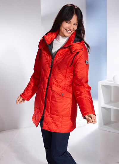 Jacka med avtagbar huva 