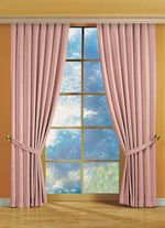 F&ouml;nsterdekoration gjord av kraftig termisk chenillekvalitet 