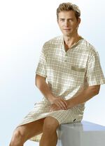 Nattlinne med knappsl&aring; och sidoslitsar, korta &auml;rmar 