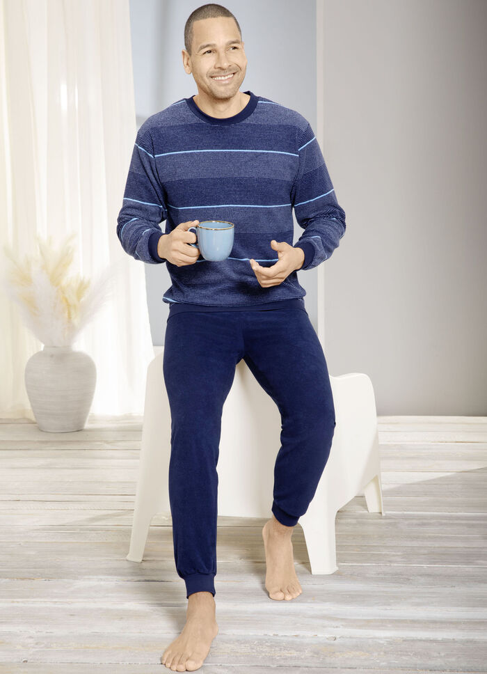 Pyjamas i stretchig frotté med muddar i ärmsluten, 