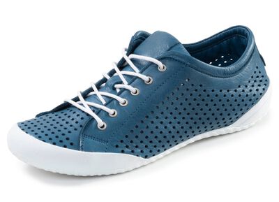 Andrea Conti sn&ouml;rsko tillverkad av perforerad kohudsnappaskinn 