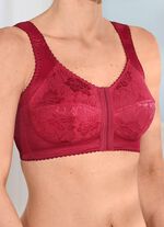 BH med praktisk kn&auml;ppning framtill 