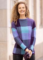 Tr&ouml;ja gjord av h&aring;rig effektgarn 