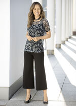 Culottes med dekorativa knappar SVART