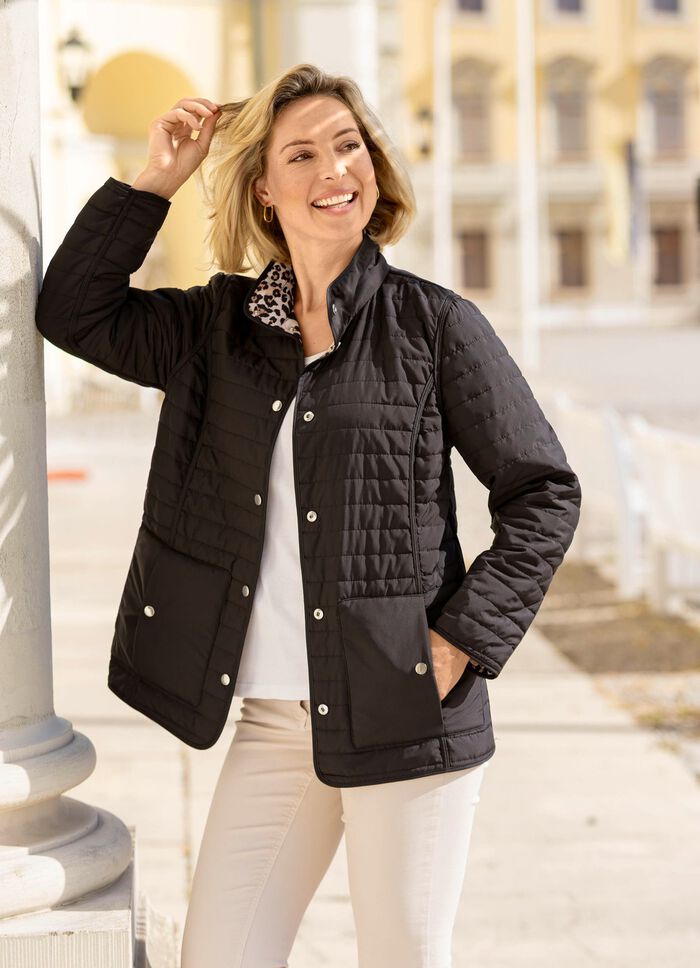 V&auml;ndbar jacka med tryckknappar 