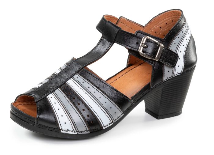 Sandal med remmar i Gemini med dekorativa perforeringar 