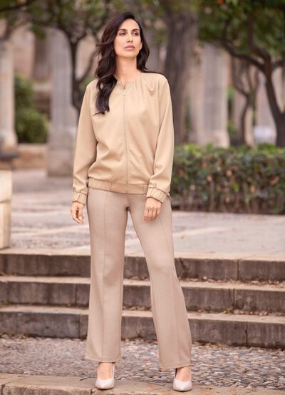 Blus med res&aring;r i midjan 