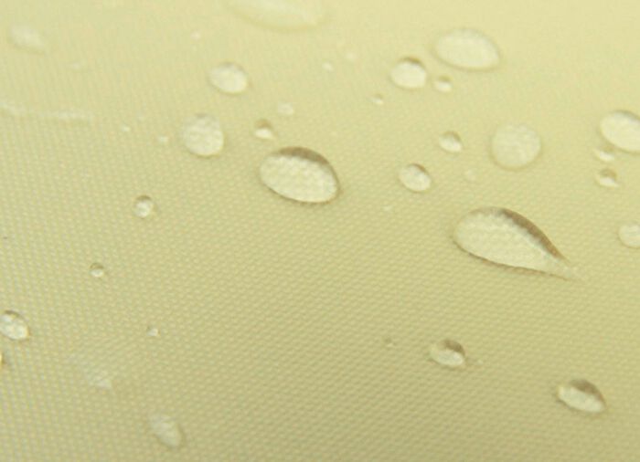 Rivt&aring;liga, v&auml;derbest&auml;ndiga och andningsbara skydds&ouml;verdrag BEIGE ENF&Auml;RGAD