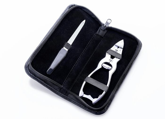 Nagelklippare f&ouml;r extremt h&aring;rda naglar, med etui 