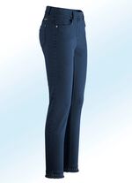 Magiska jeans med fina nitar och en trendig franskant 