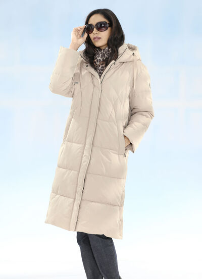 Kappa med en avslappnad sk&auml;rning 