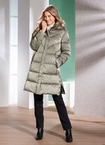 Kort kappa med dragkedjefickor 