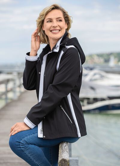 Jacka med avtagbar huva 