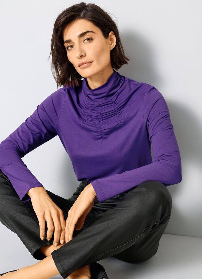 Skjorta med volanger i 5 f&auml;rger 