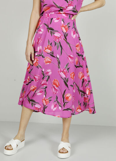 Kjol med blommönster 