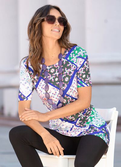 L&aring;ng skjorta med rund hals 