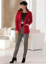 Byxor i aktuell joggingbyxstil 