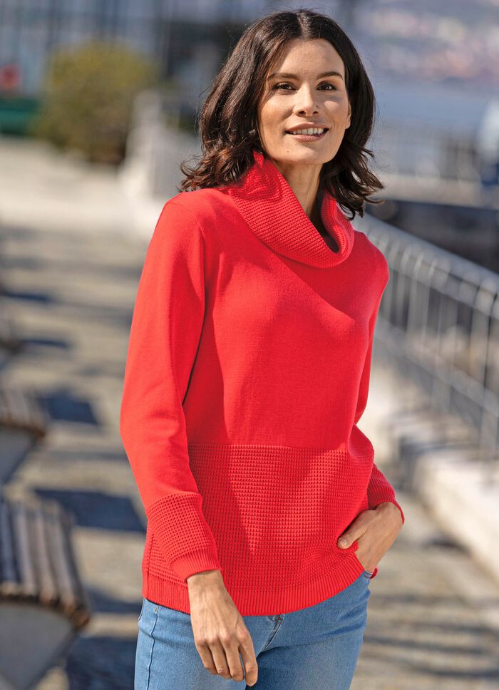 Pullover med strukturerad design 