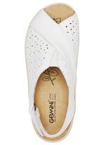 Tvillingssandal av luftigt perforerat kohudsnappaskinn 