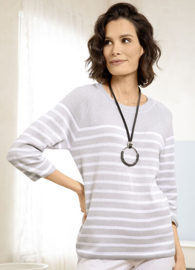 Tröja i randig design 