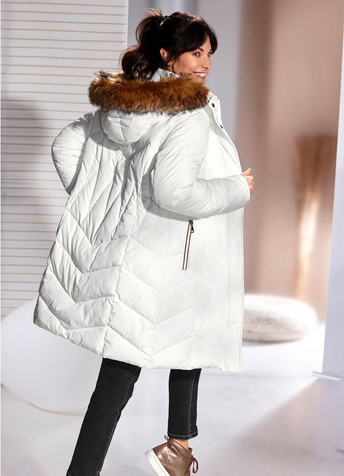 Kort kappa med avtagbar huva 