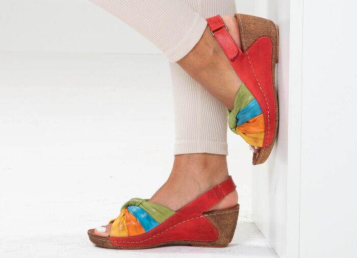 Gemini, trendiga damsandaler, bredd G, med justerbart kardborreband 