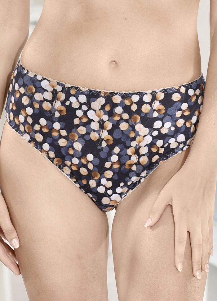 Tv&aring; paket trosor med harmonisk tryckdesign 