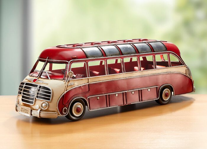 Nostalgisk Setrabuss fr&aring;n 1950-talet 