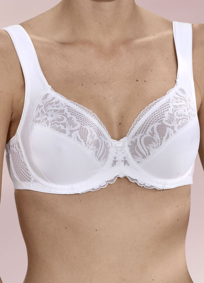 Triumph Modern Lace+Bomull bygelbh med elastisk spets 