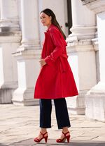 Trenchcoat med b&auml;lte 