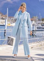 Kort kappa med slagkrage LJUSBL&Aring;