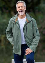 Funktionell jacka med huva 