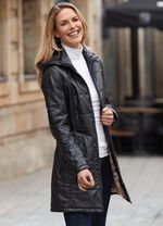 Kort rock i l&auml;der fr&aring;n &rdquo;Caminari&rdquo; SVART