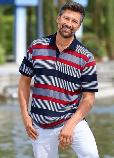 Pik&eacute;tr&ouml;ja med br&ouml;stficka 