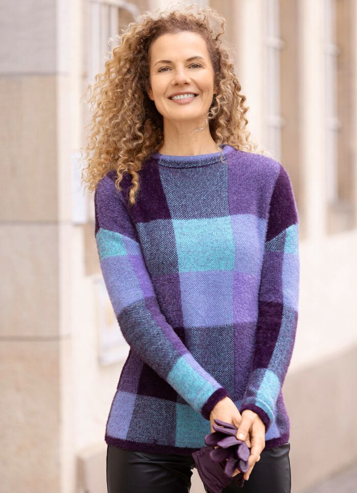 Tröja gjord av hårig effektgarn 