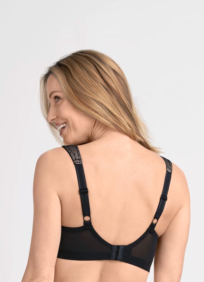 Bh med elastisk spets fr&aring;n Miss Mary 