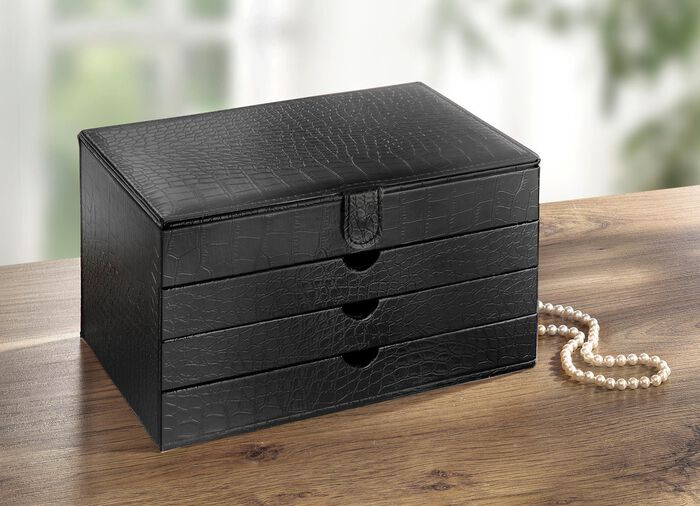 Smyckesfodral med integrerad spegel 