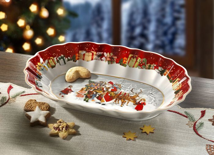 Vacker oval sk&aring;l 