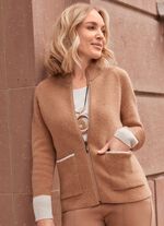 Kofta med större fickor 