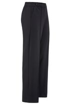 Byxor i moderiktig bredd 